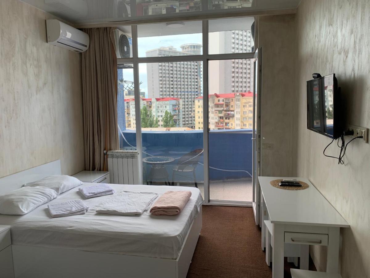 "Студия 24" - Посуточно И Помесячно Batumi Exterior photo